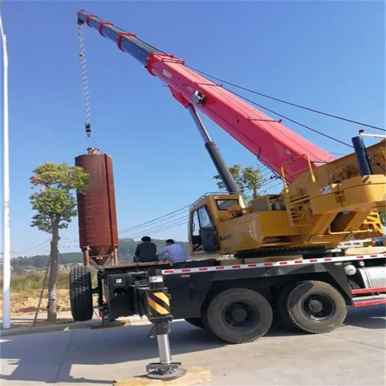 张湾80吨吊车出租多少钱