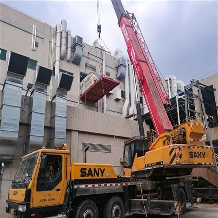 张湾一百吨吊车吊臂多长